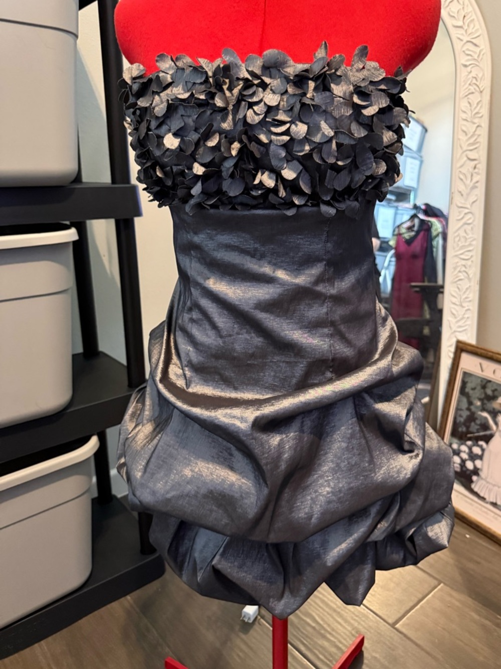 Strapless Metallic Mini Dress Floral Appliqué Ruched body Bubble Style Hem SZ M